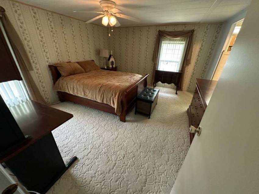 125 Rigi Slope Drive a Winter Haven, FL Mobile or Manufactured Home for Sale